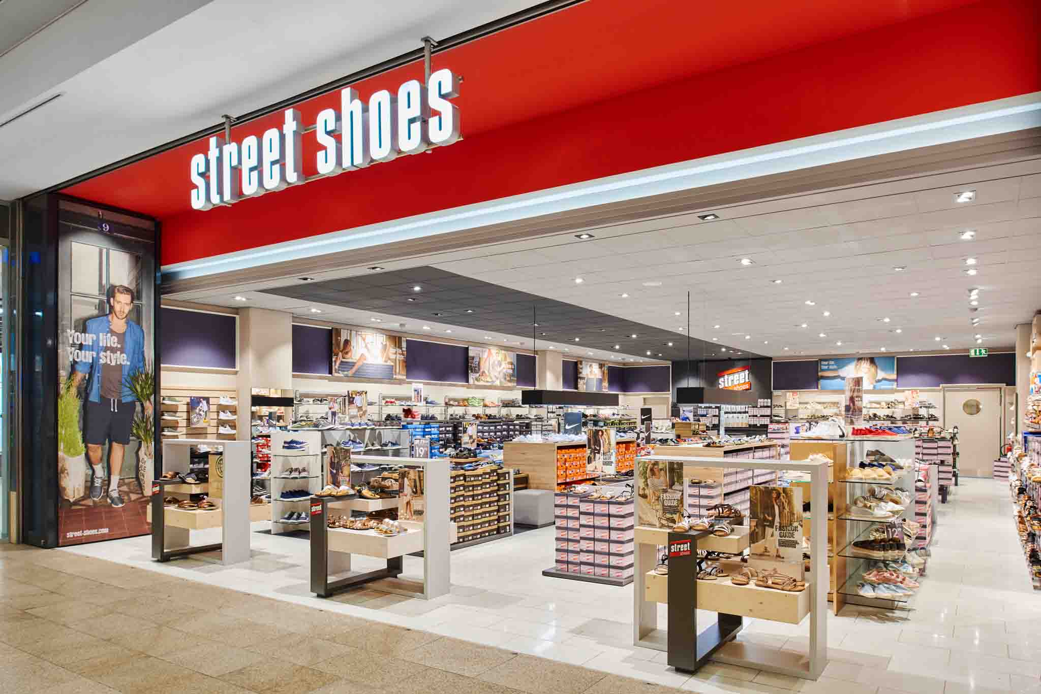 Eine streets shoes Filiale in Braunschweig von außen